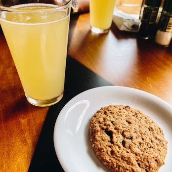 Empire Cafe - Mimosa and oatmeal cookie - Breakfast & Brunch Near Me - Houston, Texas Empire Cafe - Mimosa and oatmeal cookie - Breakfast & Brunch Near Me - Houston, Texas