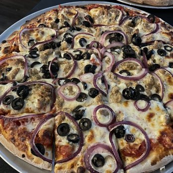 Pat's Pizza & Pub - Sausage onion and black olive - Pizza Near Me - West Jefferson, Ohio Pat's Pizza & Pub - Sausage onion and black olive - Pizza Near Me - West Jefferson, Ohio