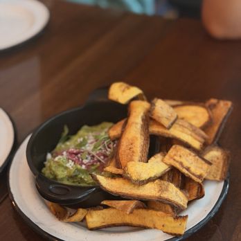 Maestro Restaurant - Cocktail Bars Near Me - Pasadena, California
