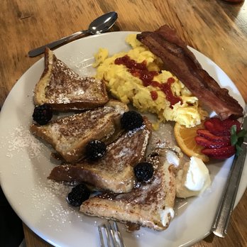 Donner Lake Kitchen - Breakfast & Brunch Near Me - Truckee, California Donner Lake Kitchen - Breakfast & Brunch Near Me - Truckee, California