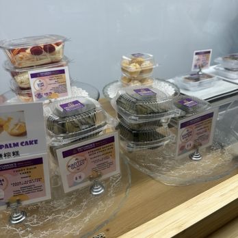 Patchmon's Thai Desserts & More - Other neat desserts - Desserts Near Me - Toronto, Ontario Patchmon's Thai Desserts & More - Other neat desserts - Desserts Near Me - Toronto, Ontario