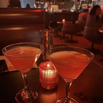 MONEYGUN - Cosmopolitan - Bars Near Me - Chicago, Illinois
