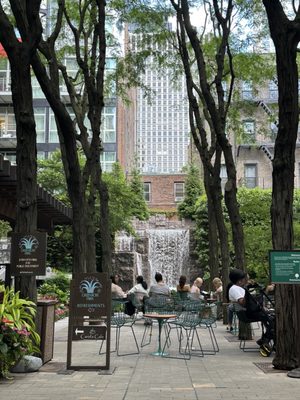 Greenacre Park by null