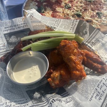 Pier 115 - Crispy Wings - Sports Bars Near Me - Edgewater, New Jersey Pier 115 - Crispy Wings - Sports Bars Near Me - Edgewater, New Jersey