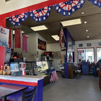 Lighthouse Cafe & Bakery - Cafes Near Me - Seward, Alaska Lighthouse Cafe & Bakery - Cafes Near Me - Seward, Alaska