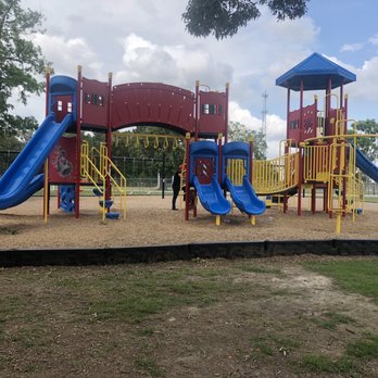 Bull Sallas Park - Huge playground - Parks Near Me - New Caney, Texas