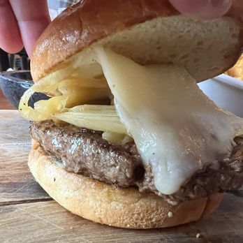 Flying Pig Tavern & Tap - French onion burger - American Near Me - Bethlehem, Pennsylvania Flying Pig Tavern & Tap - French onion burger - American Near Me - Bethlehem, Pennsylvania