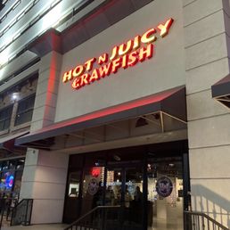 HOT N JUICY CRAWFISH - Updated July 2025 - 135 Photos & 117 Reviews