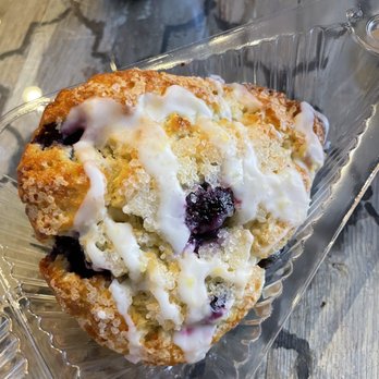 The BiG Cafe - Blueberry  scone - Cafes Near Me - Georgetown, Texas