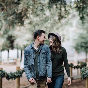 Lauren Scott Studios - Nature and Christmas vibes - Session Photography Near Me - Huntington Beach, California Lauren Scott Studios - Nature and Christmas vibes - Session Photography Near Me - Huntington Beach, California