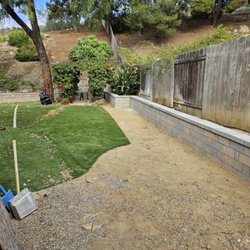 Jake Yardley Construction - Stackable retaining wall