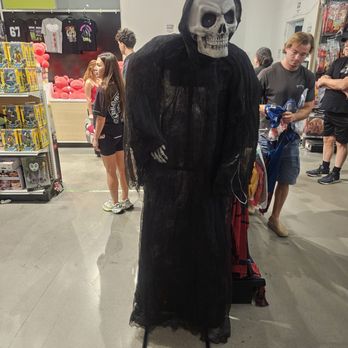 Kreepy Halloween - Costumes Near Me - Sherman Oaks, California Kreepy Halloween - Costumes Near Me - Sherman Oaks, California