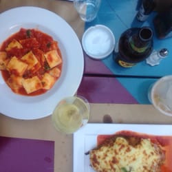 Cabernet Butiquim - Pratos do dia do almoço de sábado, as opções variam e são escritas em um quadro de giz