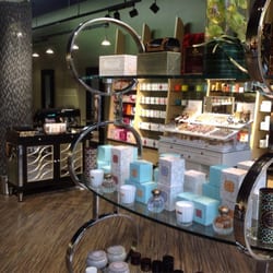 ViaStyle - Salon hair products, perfume, skincare products.