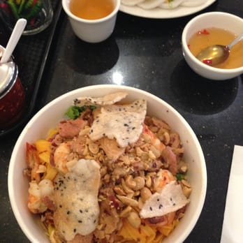 Ngự Bình Restaurant - Mi Quang - Vietnamese Near Me - Westminster, California Ngự Bình Restaurant - Mi Quang - Vietnamese Near Me - Westminster, California