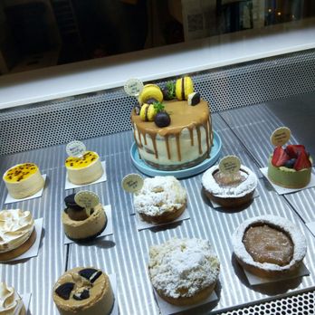 Andra Bakery - Desserts Near Me - Buenos Aires, C