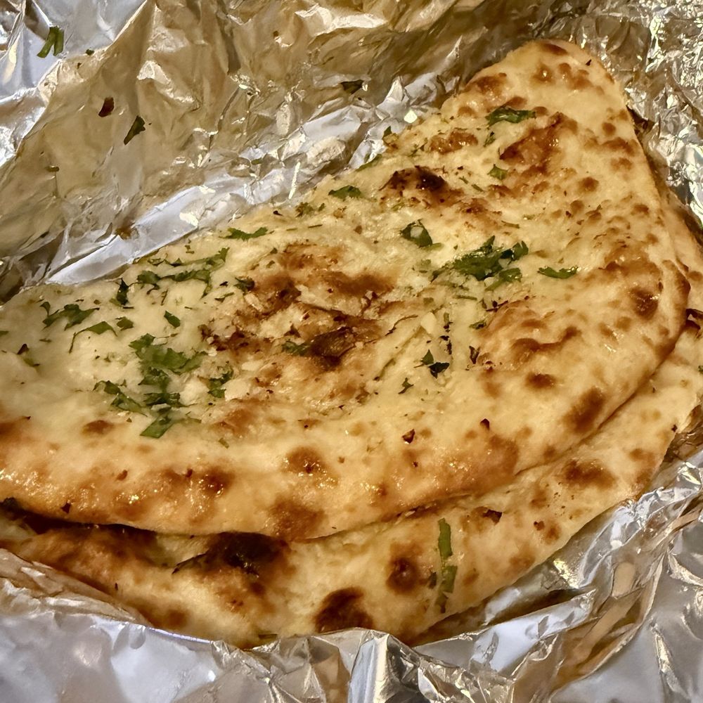 Everest Bistro - Garlic naan - Indian Near Me - Charlotte, North Carolina Everest Bistro - Garlic naan - Indian Near Me - Charlotte, North Carolina