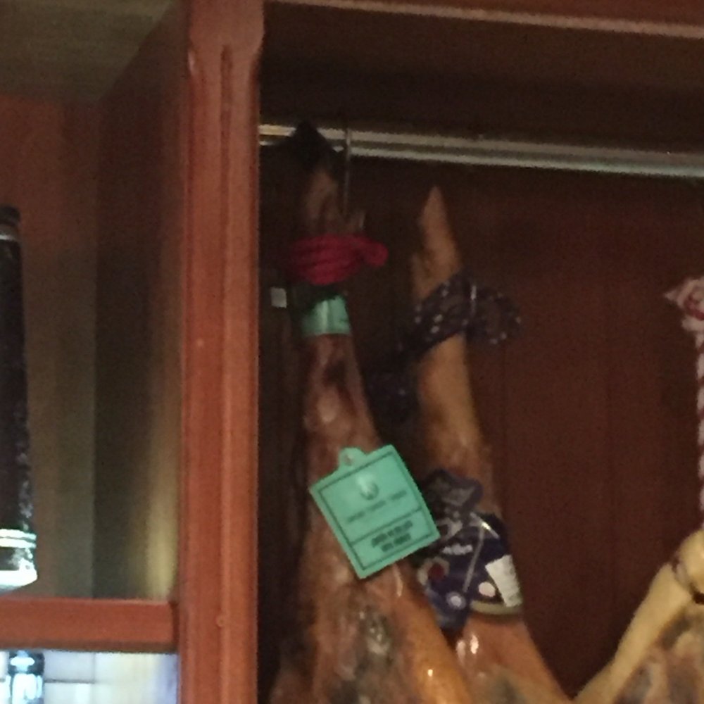 La Botillería - Iberian jamon (aka: black hoof). - Spanish Near Me - Granada, GR