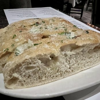 Skates On The Bay - Complimentary ciabatta bread - Seafood Near Me - Berkeley, California