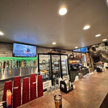 Portside Pizza Pub - Pizza Near Me - Arnolds Park, Iowa Portside Pizza Pub - Pizza Near Me - Arnolds Park, Iowa