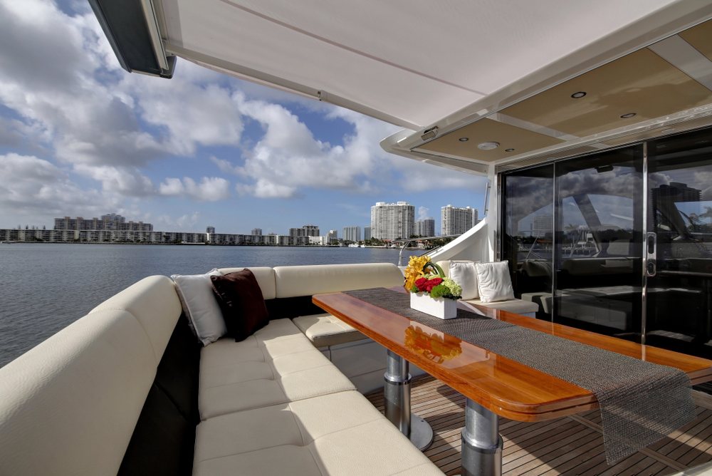 South Beach Yacht Charters Logo