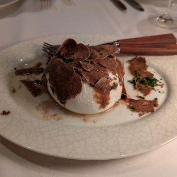 LPM Restaurant & Bar - Special: burrata with truffle - Mediterranean Near Me - Las Vegas, Nevada LPM Restaurant & Bar - Special: burrata with truffle - Mediterranean Near Me - Las Vegas, Nevada