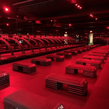 Barry's Arlington - Red room - beautiful! - Trainers Near Me - Arlington, Virginia