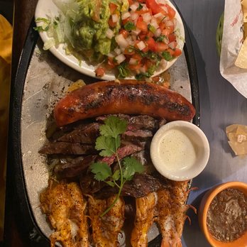 Pappasitos Cantina - Beef Fajita, Jalapeno Cheese Sausage and Shrimp Diablo Fajitas - Seafood Near Me - Marietta, Georgia Pappasitos Cantina - Beef Fajita, Jalapeno Cheese Sausage and Shrimp Diablo Fajitas - Seafood Near Me - Marietta, Georgia