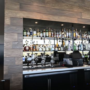 Restaurant 917 - Extensive drink options ! - New American Near Me - Carson, California