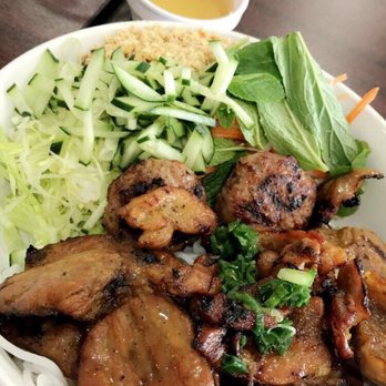 Pho Gia Dinh - Vietnamese Near Me - Chandler, Arizona