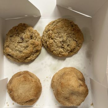 Chunk Cookies - Four box of Chocolate Chip & Oatmeal Chocolate - Desserts Near Me - Gilbert, Arizona
