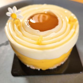 Bachour - Passion fruit and mango - Bakeries Near Me - Coral Gables, Florida