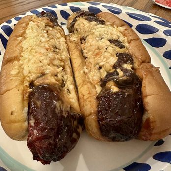 A&R Bar-B-Que - Smoke sausage links - Barbeque Near Me - Memphis, Tennessee