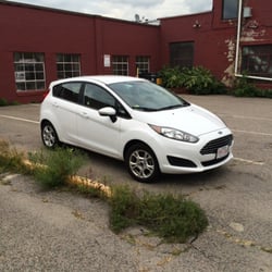 National Car Rental - Had to find an extra long parking space to pull the car forward it since it won't go in reverse.