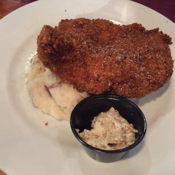 Ale House 1890 - Pecan crusted chicken with red mashed potatoes (my daughter ate the green beans before I took the picture.) - American Near Me - Lancaster, Ohio