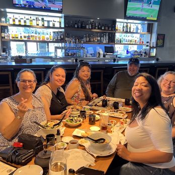 Amakara - Group picture - Sushi Bars Near Me - Dublin, California