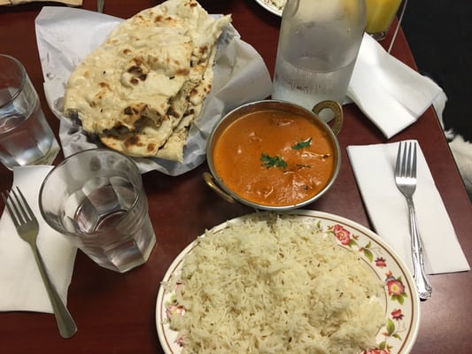 Raavi North Indian Cuisine by null