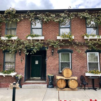 Lanthier Winery - Wineries Near Me - Madison, Indiana