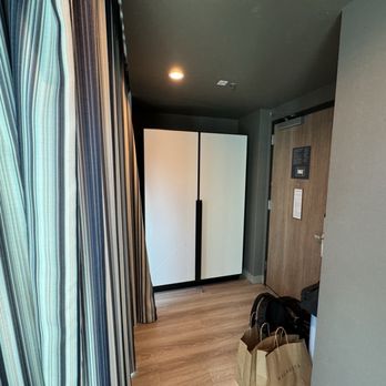 Austin Marriott Downtown - Hotels Near Me - Austin, Texas