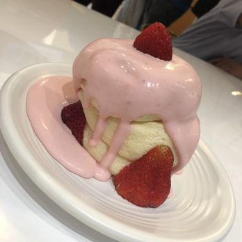 Miss Cheese Tea Cafe - Soufflé Strawberry Fantasy - Bubble Tea Near Me - Pasadena, California Miss Cheese Tea Cafe - Soufflé Strawberry Fantasy - Bubble Tea Near Me - Pasadena, California
