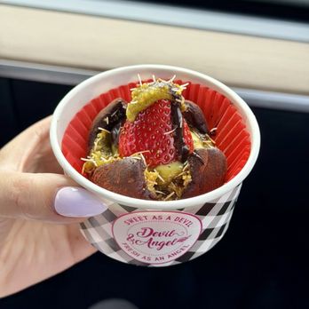 Devil & Angel Desserts - Dubai chewy cookie with strawberry - Desserts Near Me - Daly City, California Devil & Angel Desserts - Dubai chewy cookie with strawberry - Desserts Near Me - Daly City, California