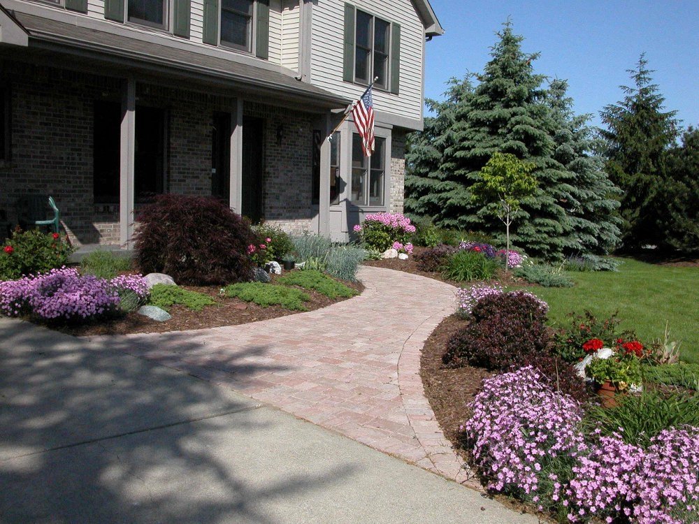 QUALITY LANDSCAPE Updated September 2024 25 Photos 2611 Abbot Rd, East Lansing, Michigan