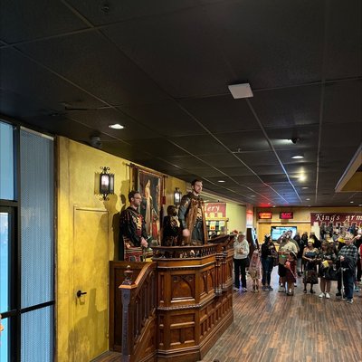 Medieval Times Dinner & Tournament by null