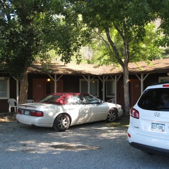 Stone Mountain Lodge and Cabins - Hotels Near Me - Lyons, Colorado