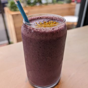 LB Kitchen - Purple Rain smoothie (blueberries, banana, acai, almond butter, almond milk, bee pollen). - Cafes Near Me - Portland, Maine