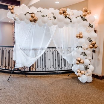 Thread & Pop - Balloon Services Near Me Thread & Pop - Balloon Services Near Me