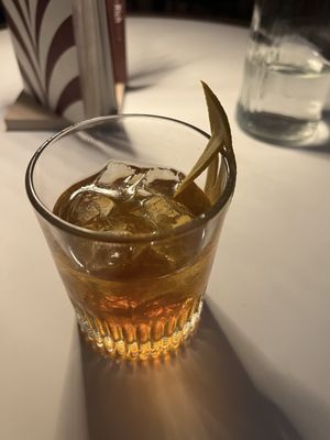 Bar Le Mal Nécessaire by null