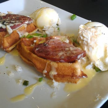 Waffles Incaffeinated - South Side - Crab Eggs Benedict Waffle - Breakfast & Brunch Near Me - Pittsburgh, Pennsylvania