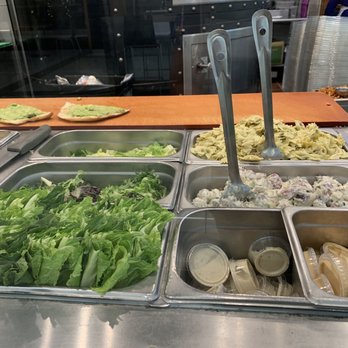 Stone Oven - Looking fresh - Salad Near Me - Sherman Oaks, California