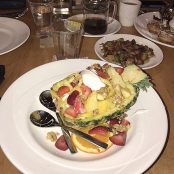 Yolk - South Loop - South beach - Breakfast & Brunch Near Me - Chicago, Illinois